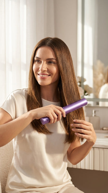 LuminaVelvet Elite: Cepillo Alisador Inteligente 360°